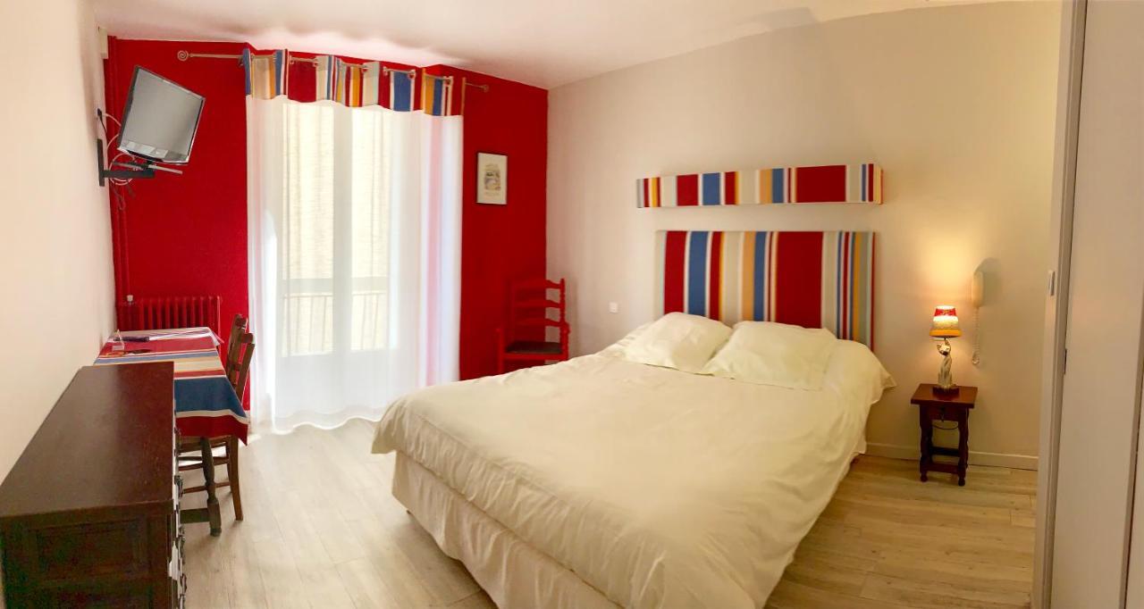 אמלי-לה-באינס-פללדה Hotel Des Bains Et Des Gorges מראה חיצוני תמונה